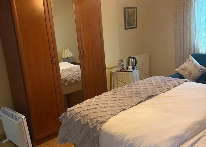 Rida Sultan Konagi Kozbeyli *